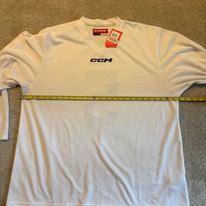 White Large Men's CCM Jersey (New)