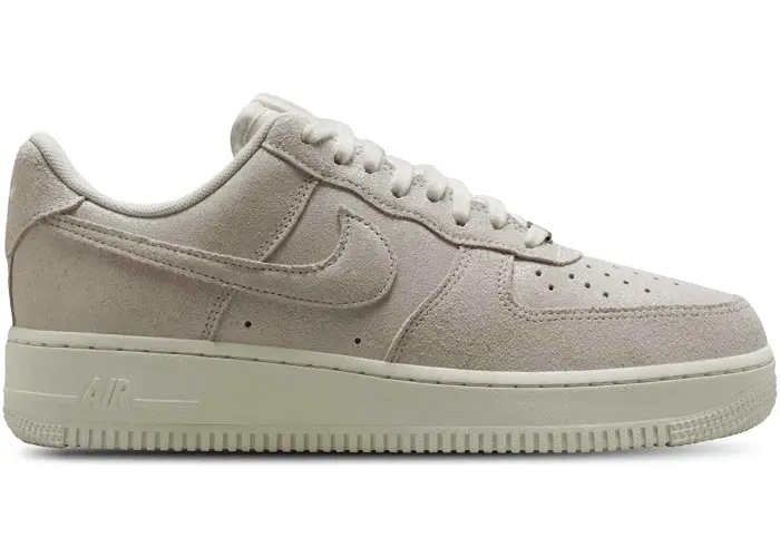 Size 7 - Nike Air Force 1 Low '07 SE Sail Glittery Suede (Women's) HQ3499-100