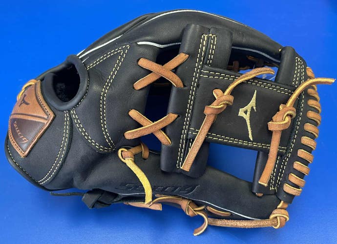 NEW! Mizuno Select 9 Infield Baseball Glove 11.25" - Left Catch