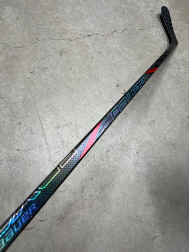 70 Flex P92 Senior Bauer Tracer Left Hand Hockey Stick Pro Stock (Used)