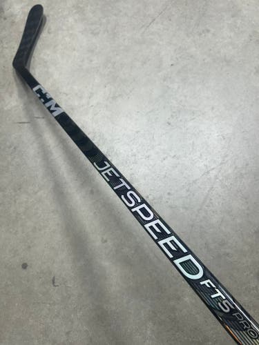 95 Flex P29 Senior CCM Jetspeed Ft5 Pro Right Hand Hockey Stick Pro Stock (Used)