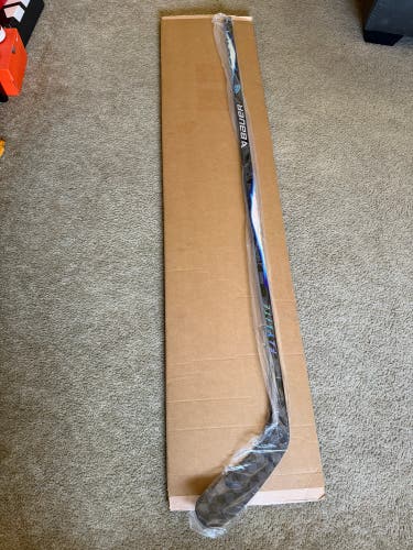 Senior Bauer Vapor Flylite Right Handed Hockey Stick P92 87 Flex (New)