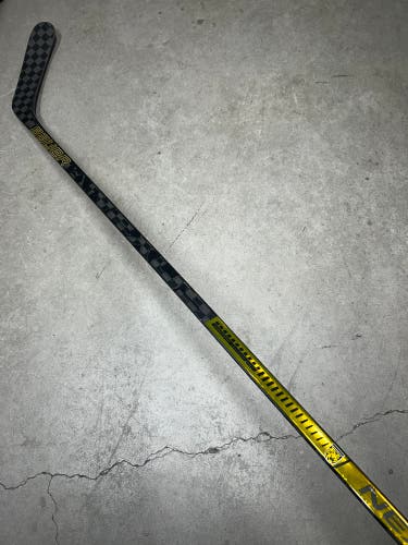 87 Flex P92M Senior Bauer Nexus 2N Pro Right Hand Pro Stick Hockey Stick (New)