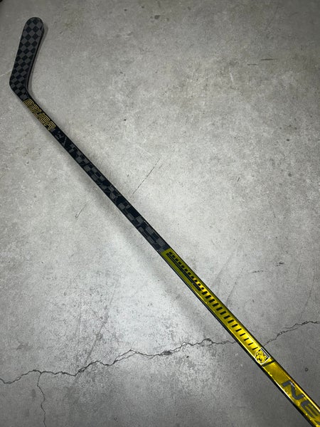 87 Flex P92M Senior Bauer Nexus 2N Pro Right Hand Pro Stick Hockey Stick (New)