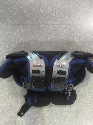XXL Adult Riddell Evolution Shoulder Pads (with neck guard)