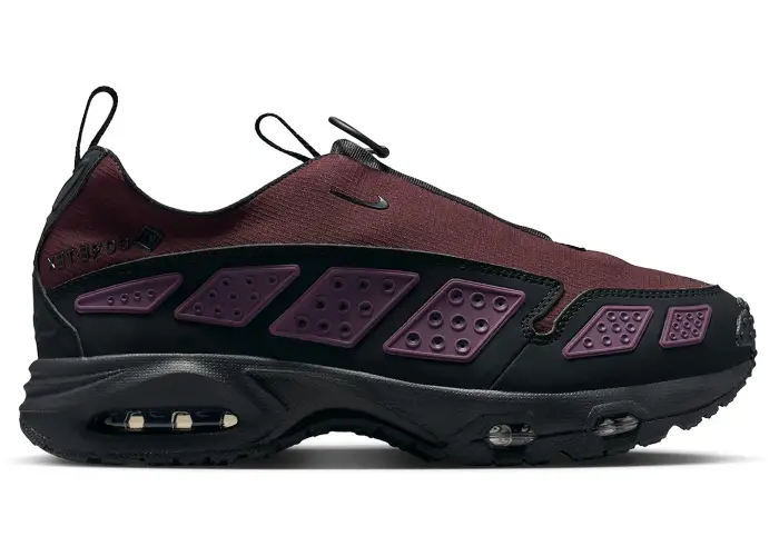 Size 9.5 - Nike Air Max Sunder Gore-Tex Burgundy (Women's) FZ4238-600