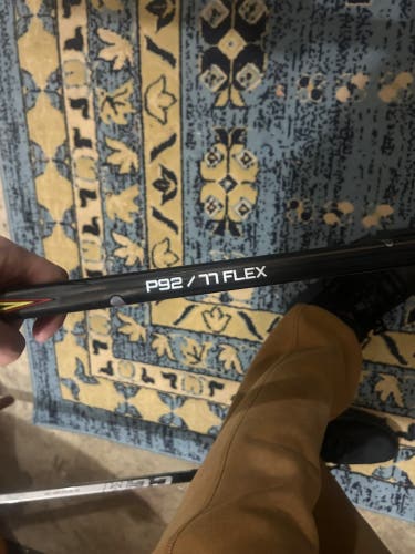 Senior Bauer Flypro Right Handed Hockey Stick P92 77 Flex (Used)