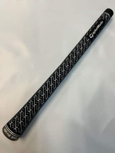 Golf Pride Z-Grip Golf Grip (Black, Standard, Round) TaylorMade Logo PULL OFF