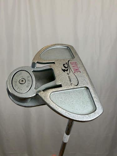 Odyssey Divine Line 2-Ball Putter 33