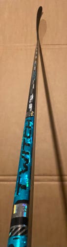 Senior Bauer Twitch Left Hand Hockey Stick P28 77 Flex Pro Stock (New)