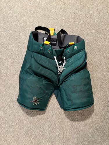 Used Senior XL Vermont Vaughn Pro Hockey Goalie Pants
