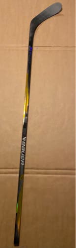 Senior Bauer Vapor Flylite Right Hand Hockey Stick P28 70 Flex (New)