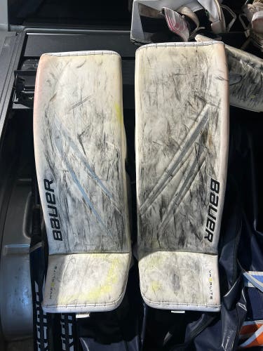 35" Bauer Hyperlite 2 Regular Goalie Full Set (Used)