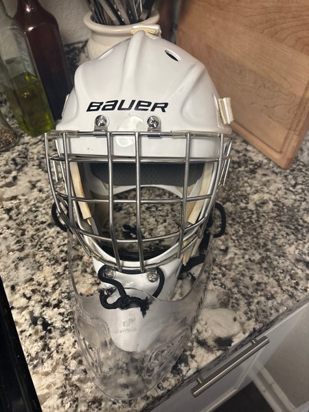 Senior Bauer 950X Goalie Mask
