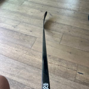 NEW Uncut Left Hand Warrior Covert QR6 Hockey Stick W28 70 Flex (New)