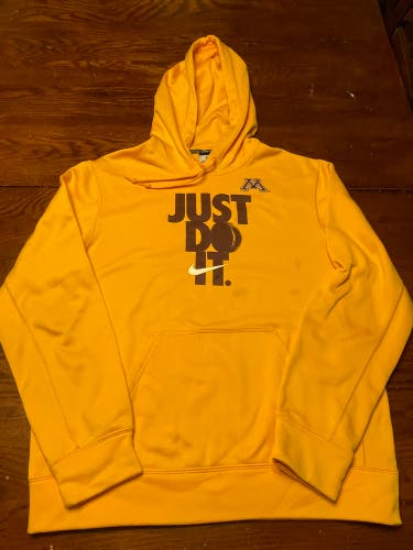 Nike Hockey hoodie men’s M Minnesota Gopher colors