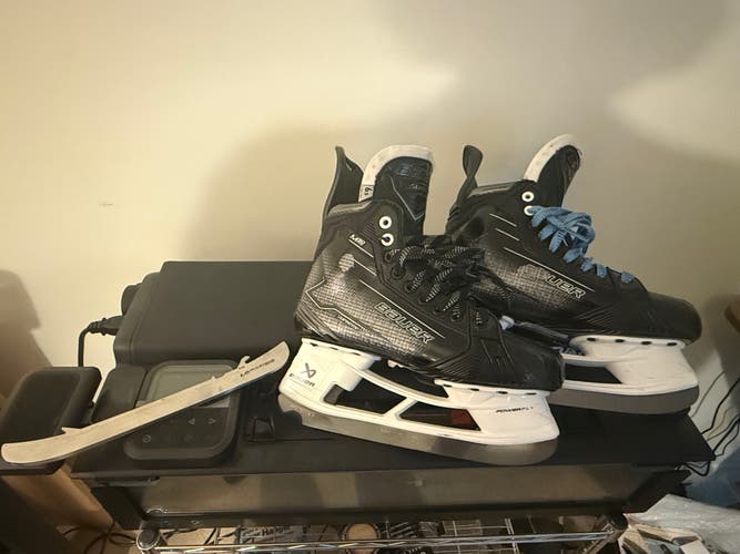 Black/Gray 2025 Bauer Supreme M50 Pro Hockey Skates 6.5 (Used)