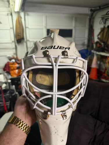 Senior Small/Medium Bauer Profile 960XPM Goalie Mask (Used)