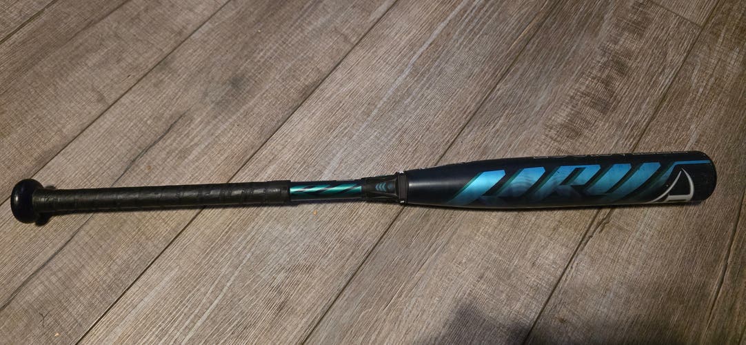 Louisville Slugger Kryo Composite Bat (-11) 18 oz 29" (Used)
