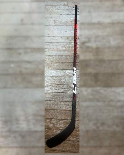 CCM Jetspeed FT4 Pro Intermediate Hockey Stick | Left | 55 Flex | P88 | Barely Used