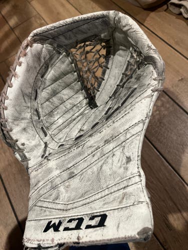 CCM Extreme Flex II 860 Full Right (Used)