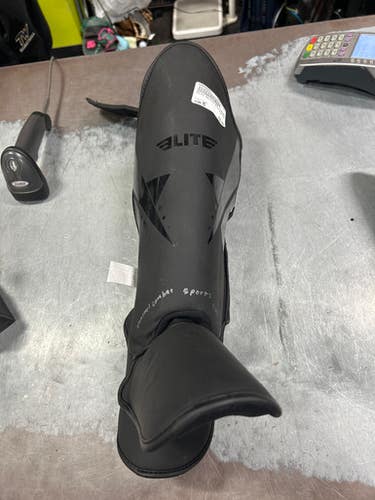 Used Martial Arts Shin Pads Black MD 11337-S000486057