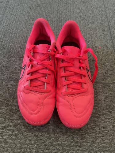 Used Nike TIEMPO CLEATS Soccer Cleats Pink Junior 03.5 11614-S000236262