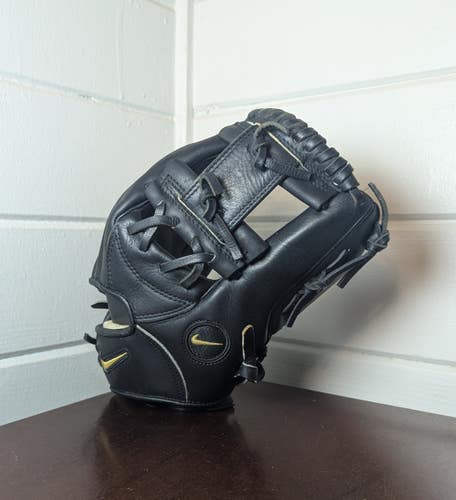 Nike PRO GOLD Tradition Series 11.5" Baseball Glove - Pristine Black Beauty