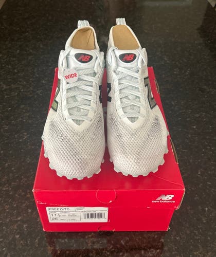 New Balance Freeze 5.0 Mid Top Cleats (M 11.5 (W 12.5), WIDTH 2E)