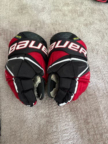 Bauer Vapor Hyperlite Gloves 13" (Used)