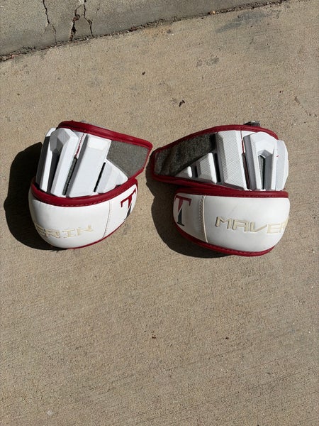 Taft Lacrosse Large Adult Maverik Max Elbow Caps (Used)
