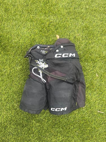 Men's Junior Medium CCM Tacks AS-V Pro Hockey Pants (Used)