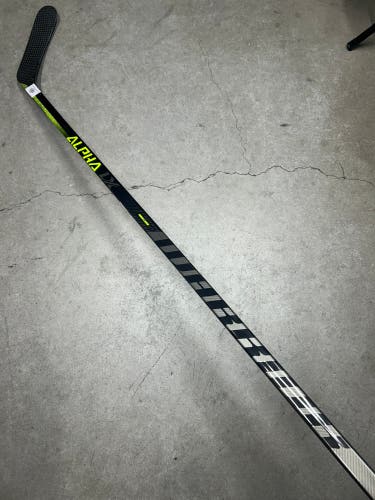 85 Flex P90 Senior Warrior Alpha LX20 Right Hand Hockey Stick Pro Stock (New)
