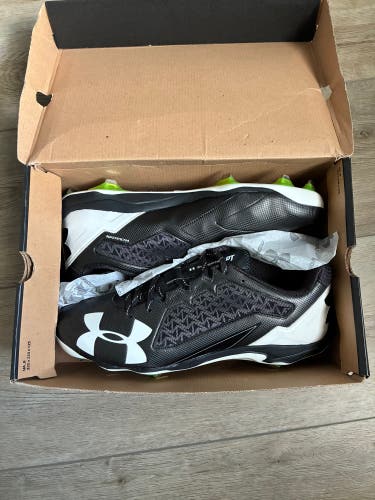 Black Men's Size M 12.5 (W 13.5) Adult Under Armour Metal Cleats (New)