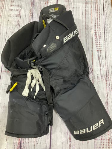 Black Intermediate Medium Bauer Supreme 3S Pro Hockey Pants (Used)