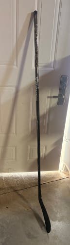 Senior Bauer Vapor Flylite Left Hand Hockey Stick P29 77 Flex (New)