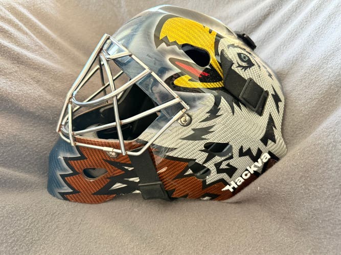 Senior Small Hackva Goalie Mask (Used)