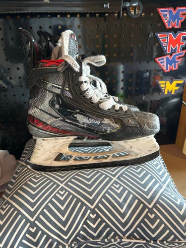 2019 Bauer Vapor 2X Pro Hockey Skates Size 5 (Used)