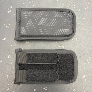 Bauer S26 Goalie Pad Knee Wing Pair - Black (1060623)