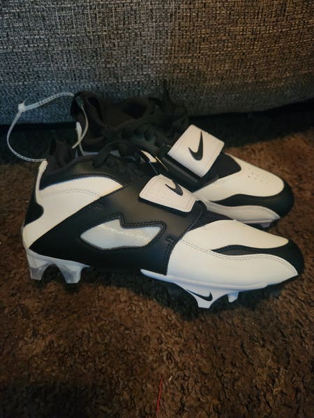 Nike Diamond Turf DT 93 TD Football Cleats White Black  display picture 1