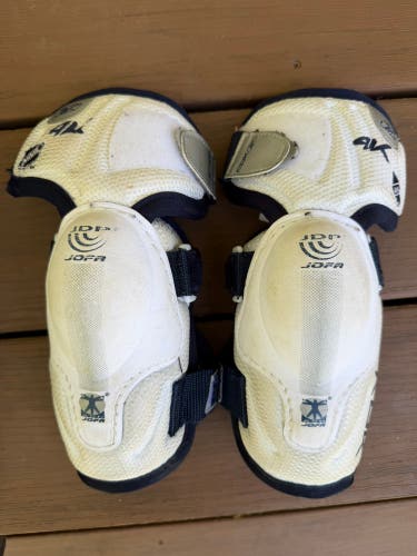 Reebok Elbow Pads (Used)