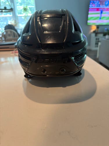 Medium Bauer Re-Akt 150 Helmet Pro Stock (Used)