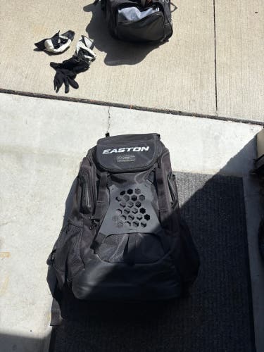 Easton Bat Pack (Used)