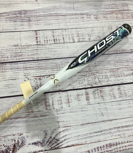 White 2022 Easton Ghost Composite Bat (-10) Composite 23 oz 33" (Used)