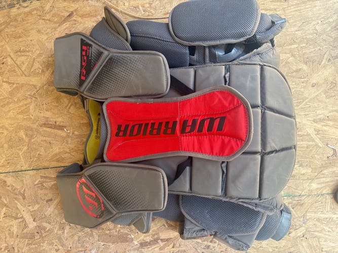 Large Warrior Ritual G4 Goalie Chest Protector (Used)