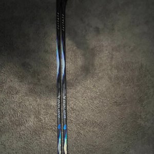 Senior Bauer Vapor Flylite Left Hand Hockey Stick P28 65 Flex (New)