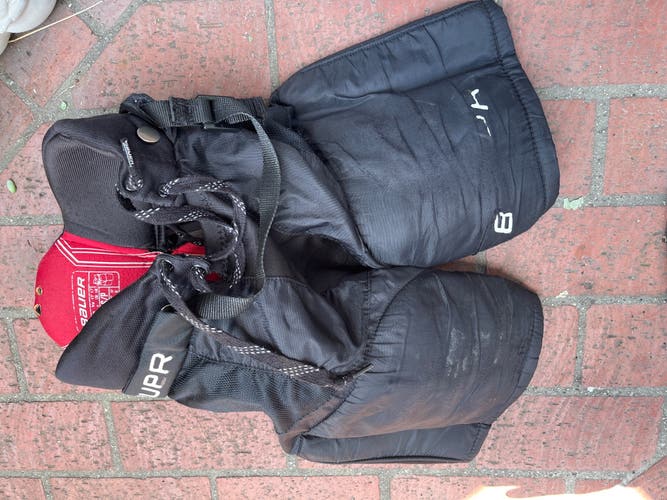 Junior Small Bauer Nsx Hockey Pants (Used)
