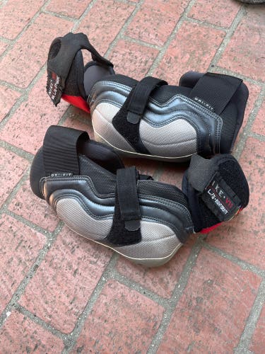 Senior Large Nike V11 Elbow Pads (Used)