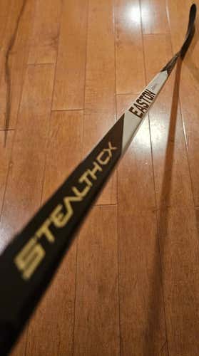 Rare Senior Easton Stealth CX Pro RH Hockey Stick Pittsburgh Penguins Ben Lovejoy