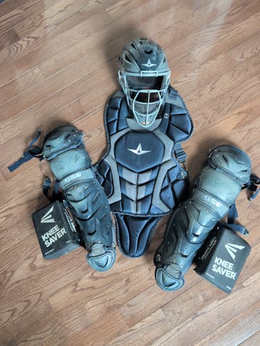 Blue All Star System 7 Axis Catcher's Set (Used)